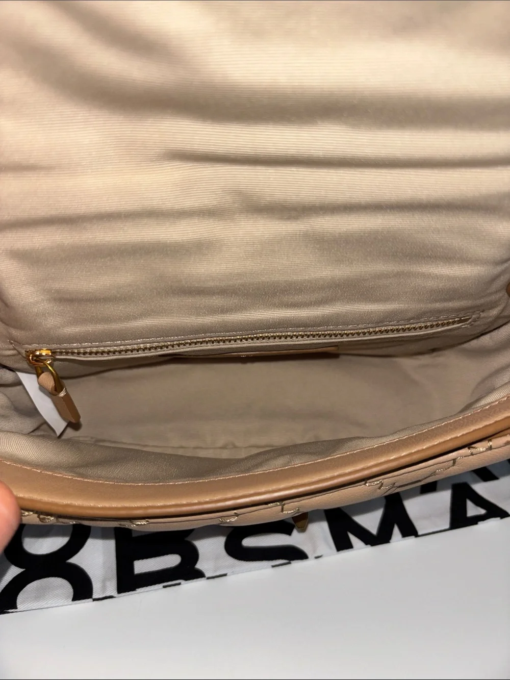 Marc Jacobs Quilted Leather Shoulder Bag - Picture 7 of 12
